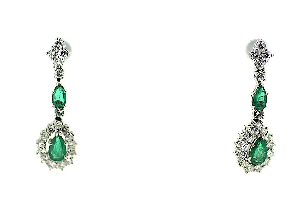 Vintage Chandelier Earrings 🐆 Crystal Chandelier... - Depop