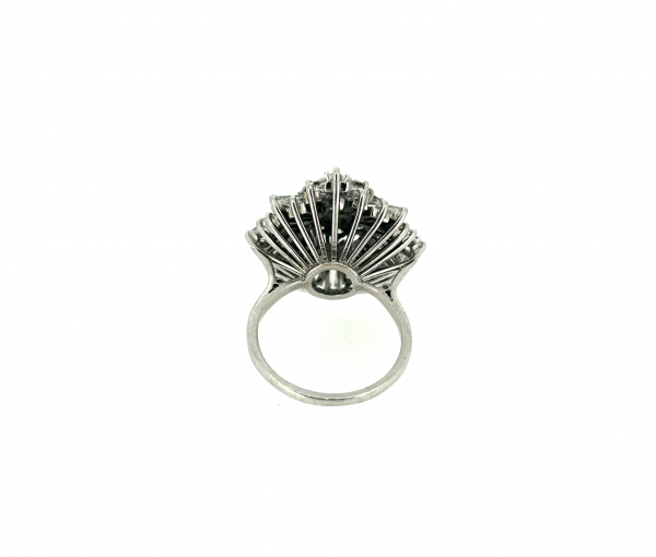 18ct & 7ct Diamond Ring - Image 4