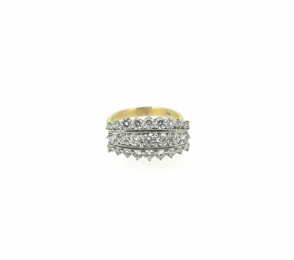 18ct & 2.58ct Diamond Ring