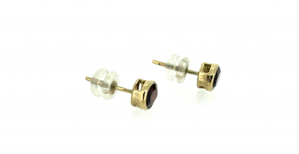 9ct Garnet Oval Stud Earrings - Image 3