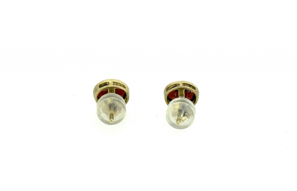 9ct Garnet Oval Stud Earrings - Image 4
