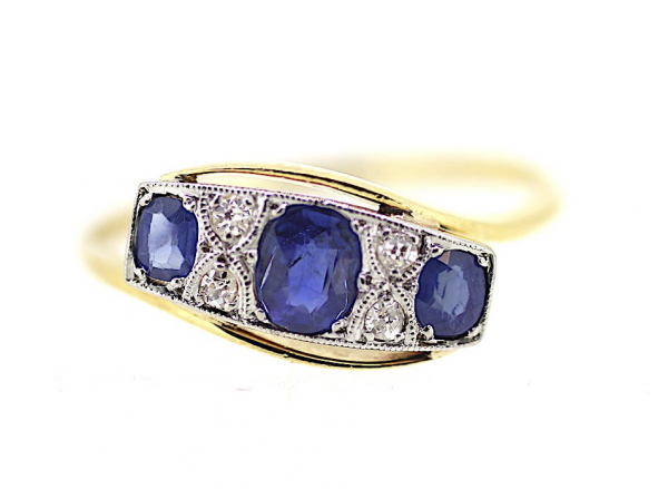 18ct Edwardian, Sapphire & Diamond Ring