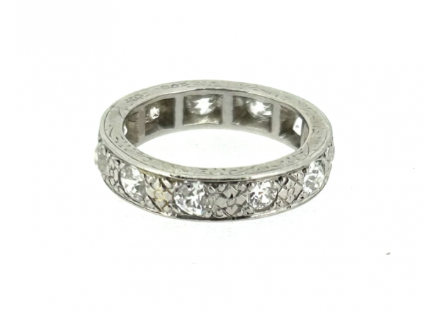 Platinum & Diamond Ring