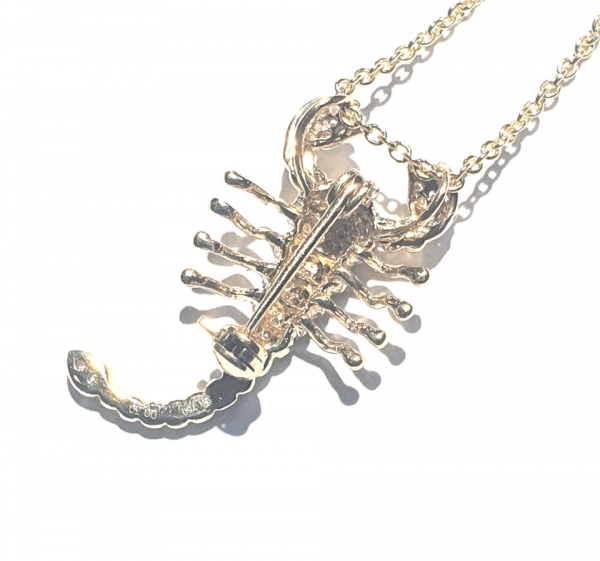 18ct & Diamond Scorpion pendant/brooch - Image 5