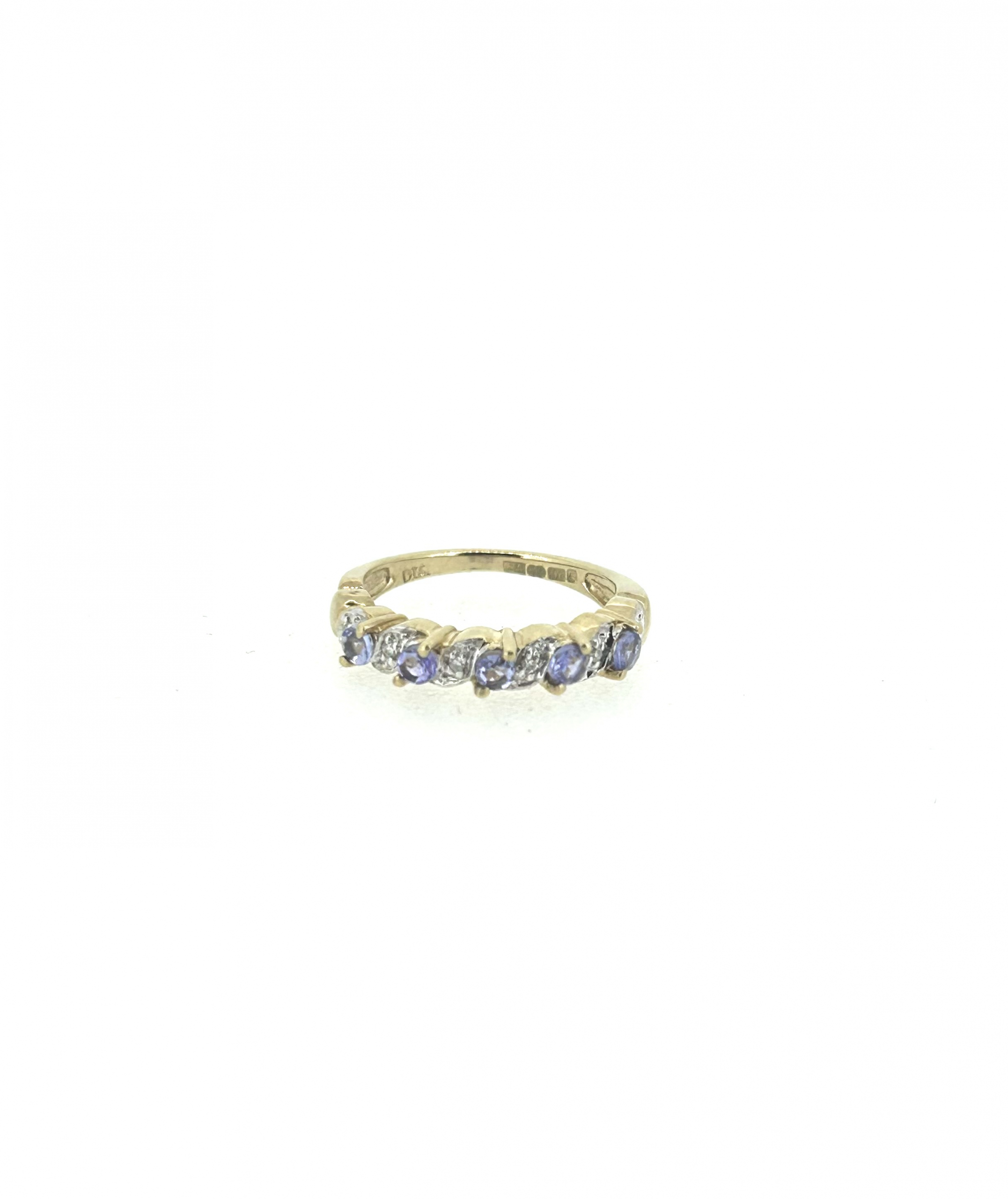 9ct Yellow Gold, Tanzanite & Diamond ring