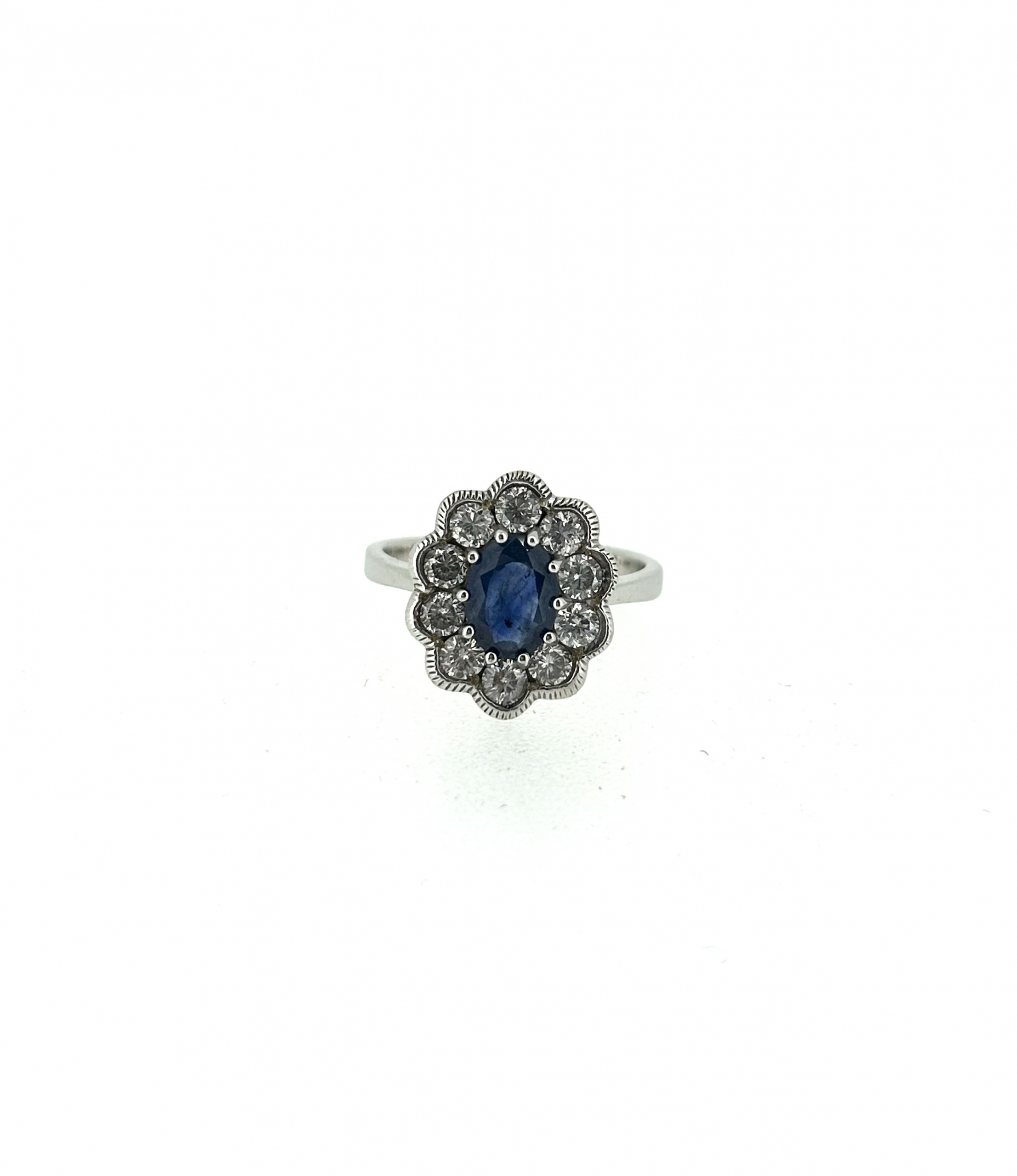 18ct Sapphire & Diamond ring