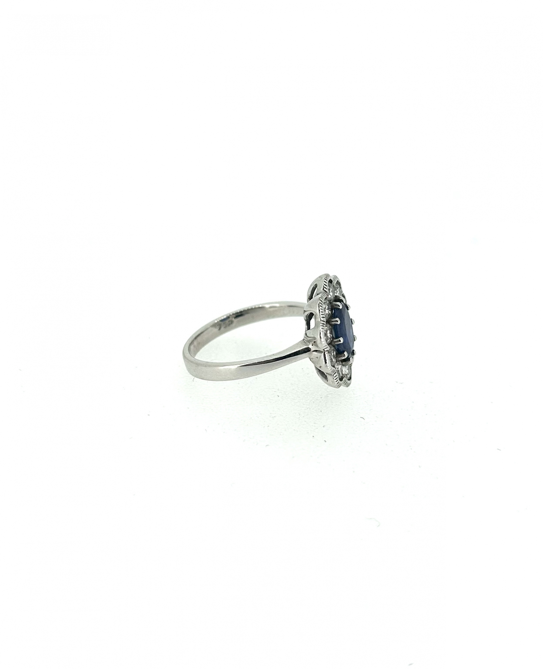 18ct Sapphire & Diamond ring - Image 3