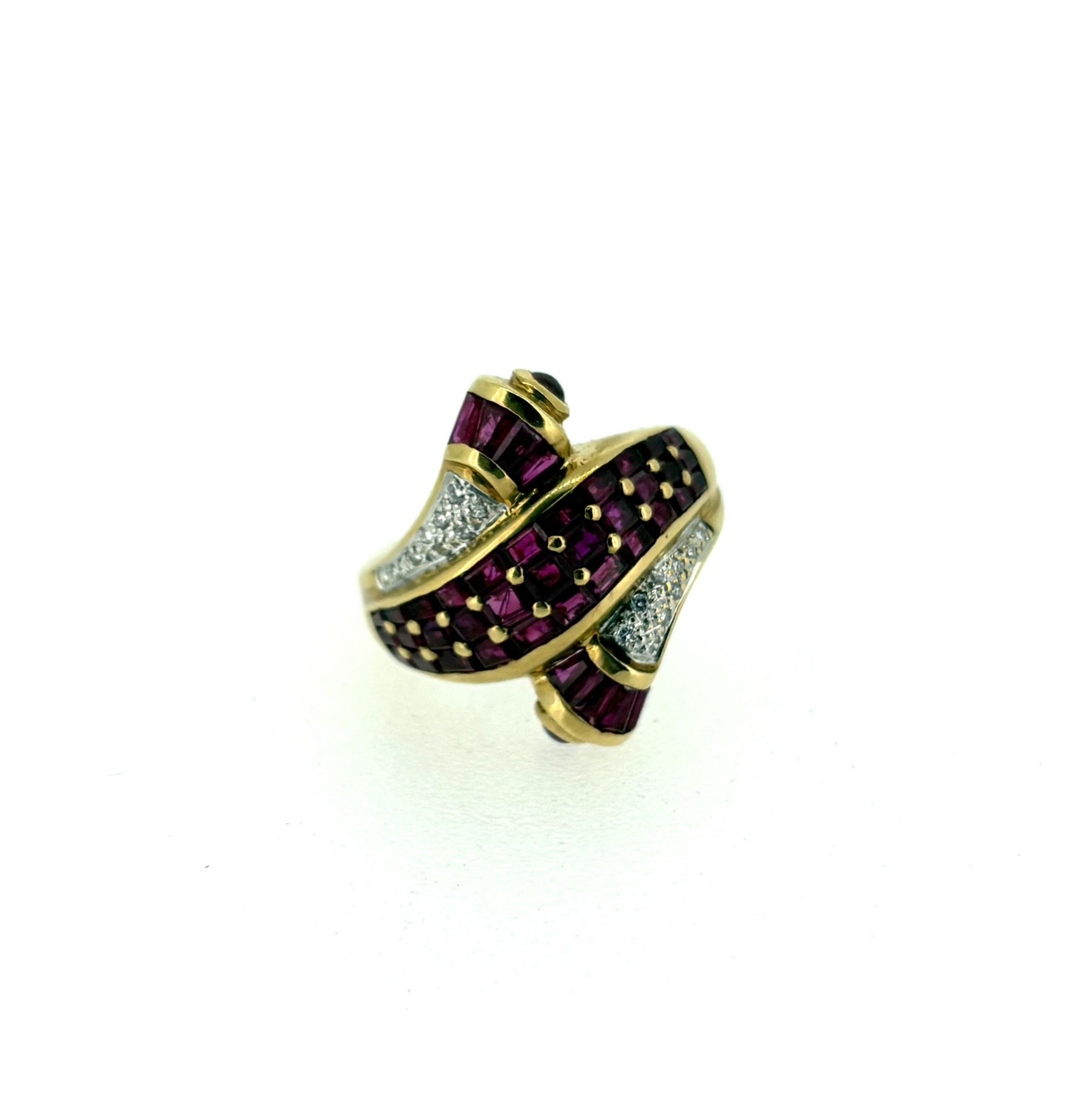 18ct Ruby & Diamond Ring
