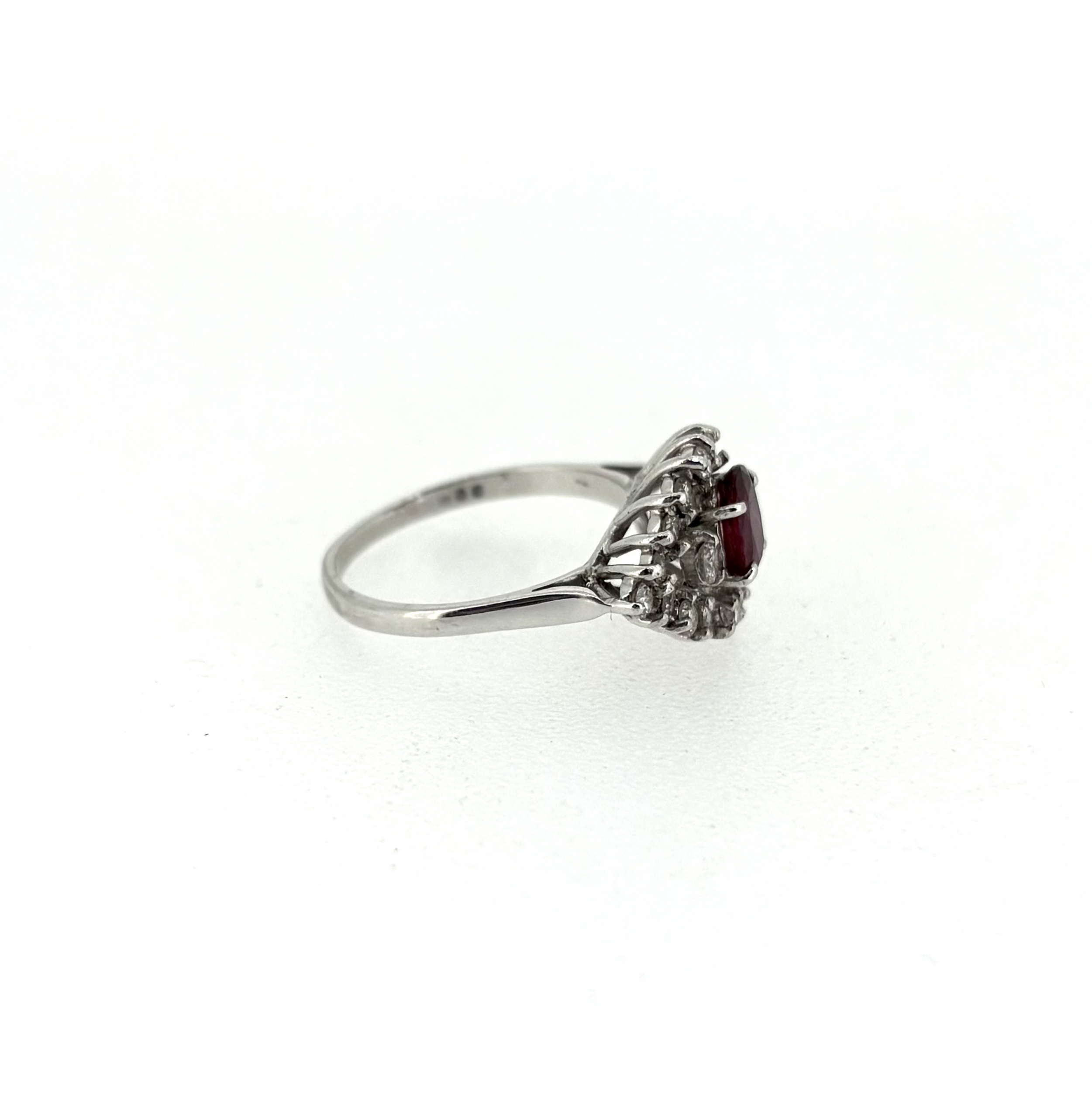 18ct Gold, Ruby & Diamond Ring - Image 3