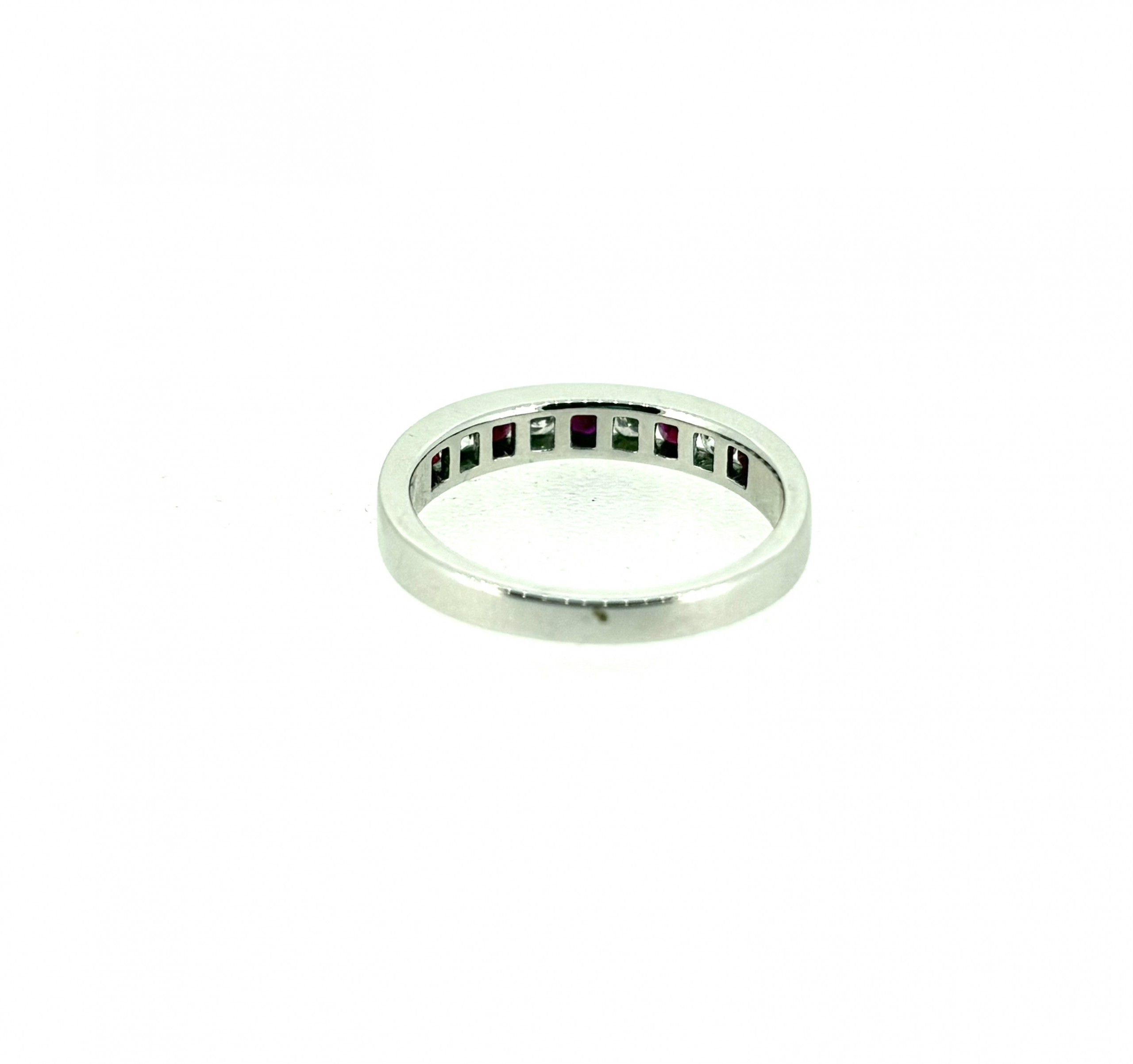 18ct Gold, Ruby & Diamond Ring - Image 4
