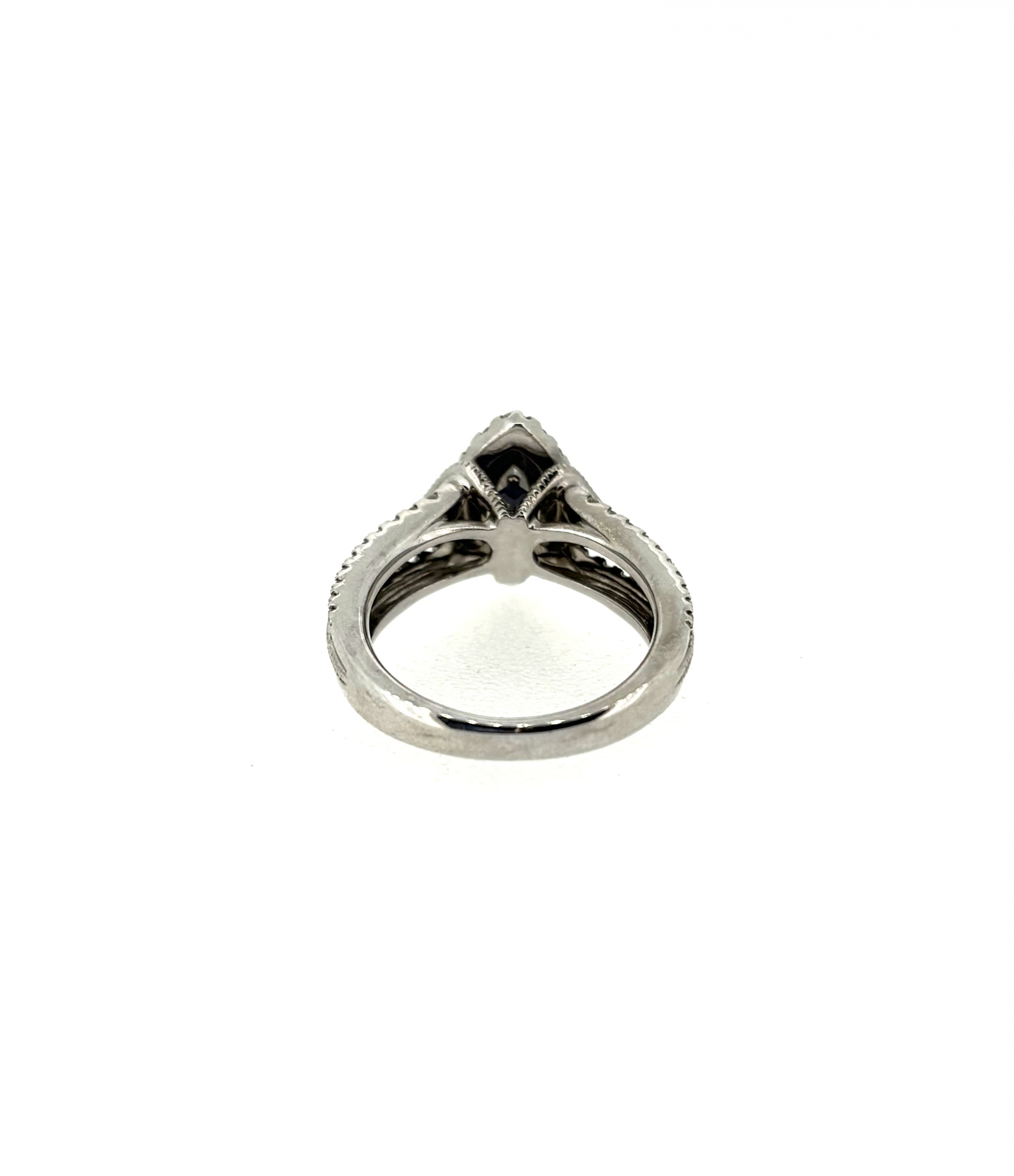 18ct Gold & 1.00ct Diamond Ring - Image 4