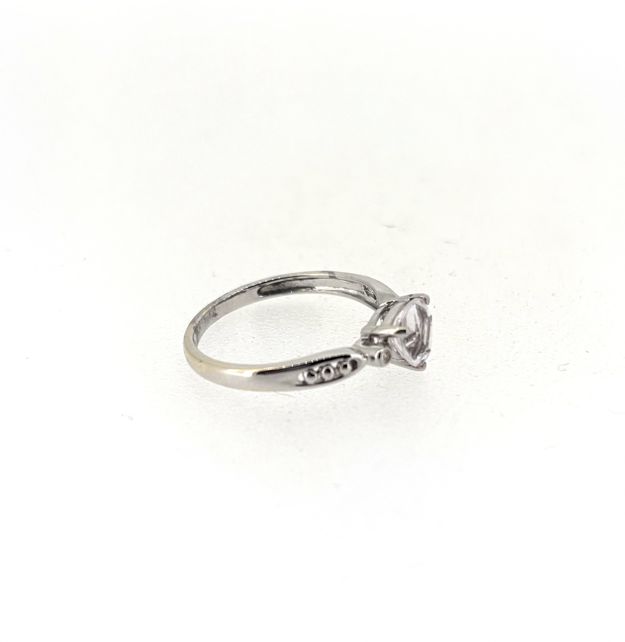 9ct Gold, pink Amethyst & Diamond Ring - Image 3