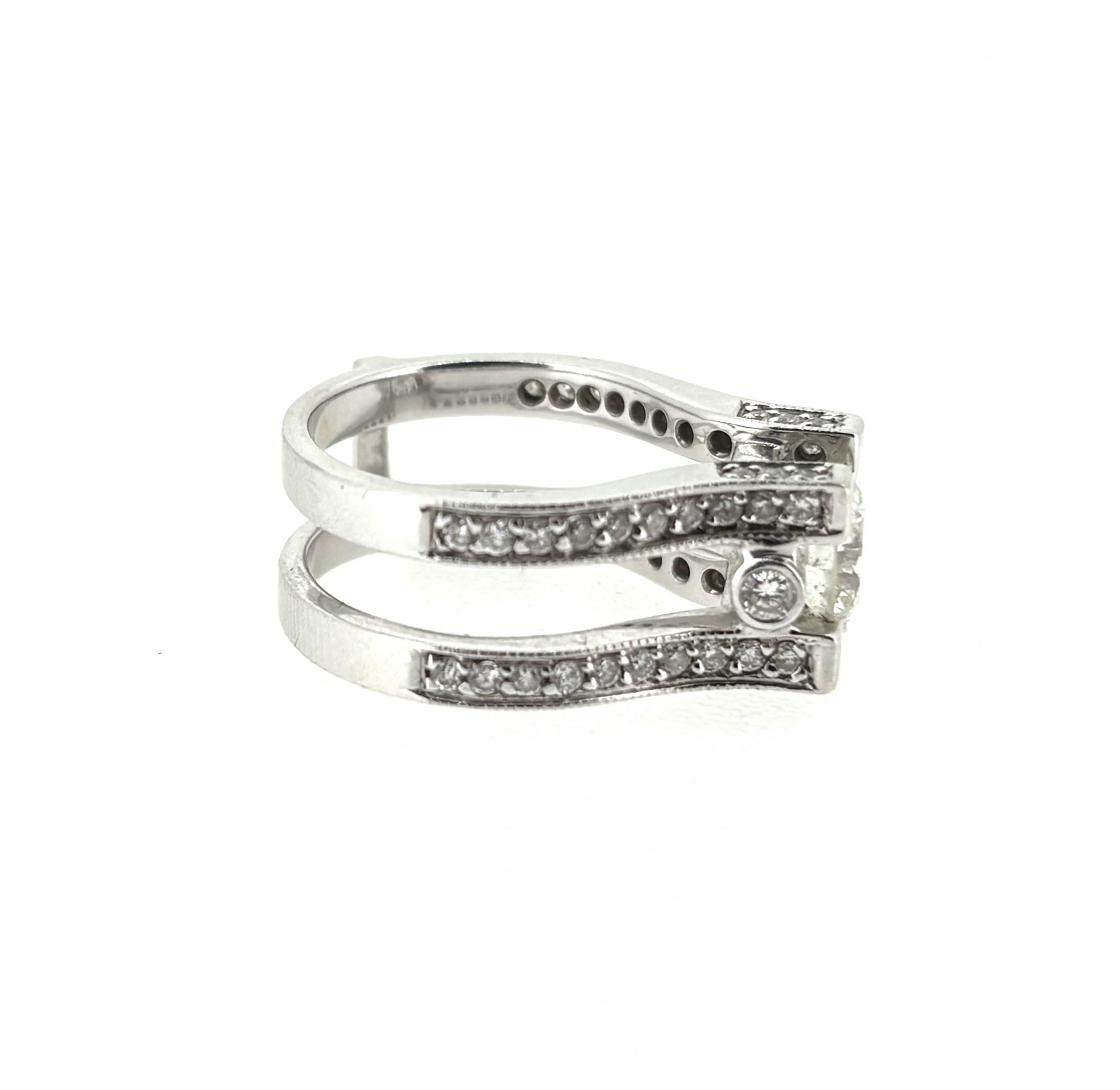 18ct White Gold & 2.50ct Diamond Ring - Image 3
